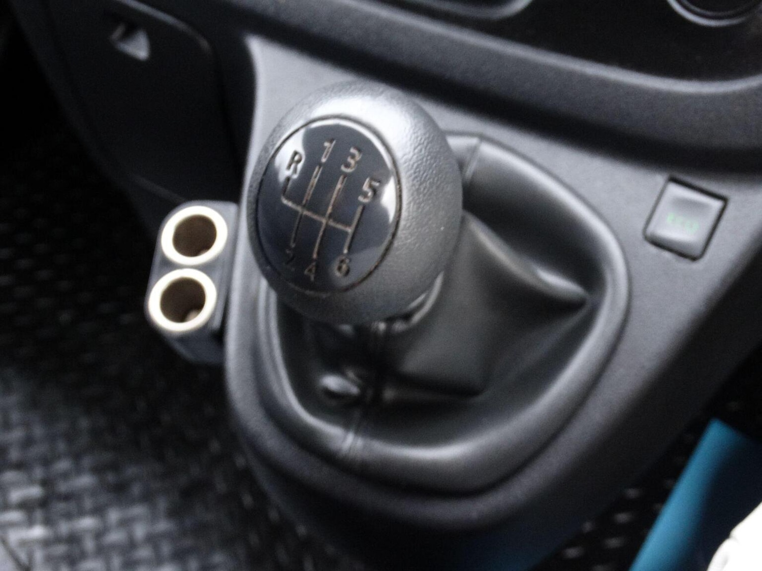 Used Vauxhall Vivaro 2018 for sale - 77656261: Photo 30