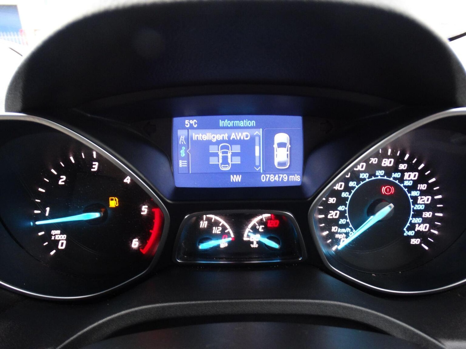 Used Ford Kuga 2015 for sale - 76836955: Photo 16