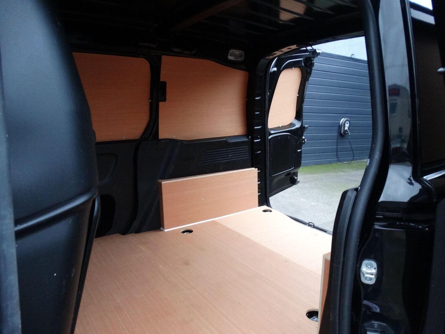 Used Peugeot Partner 2023 for sale - 77033102: Photo 10