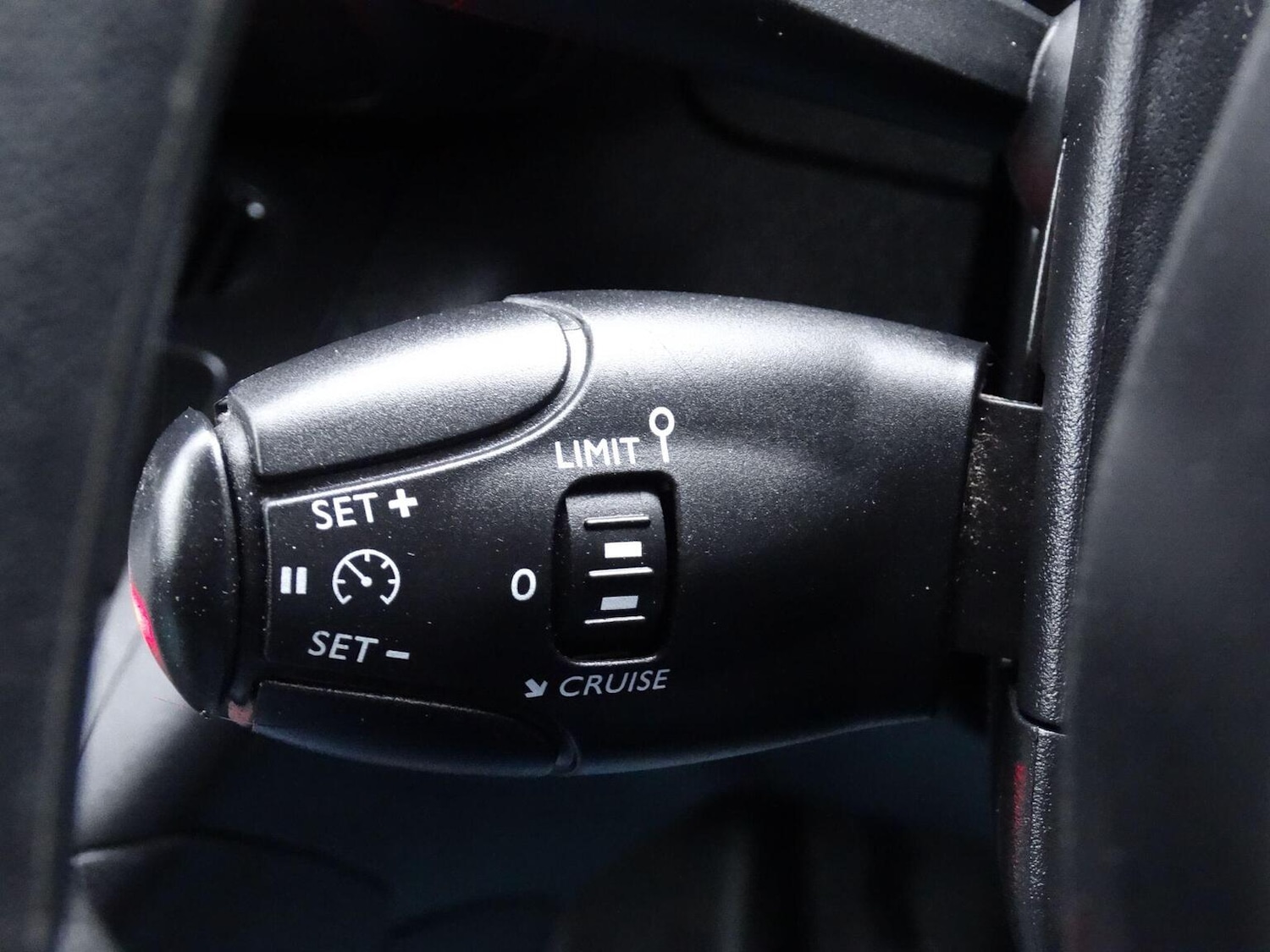 Used Peugeot Partner 2023 for sale - 77033102: Photo 23