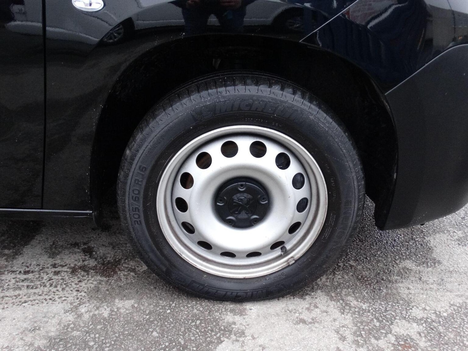 Used Peugeot Partner 2023 for sale - 77033102: Photo 32