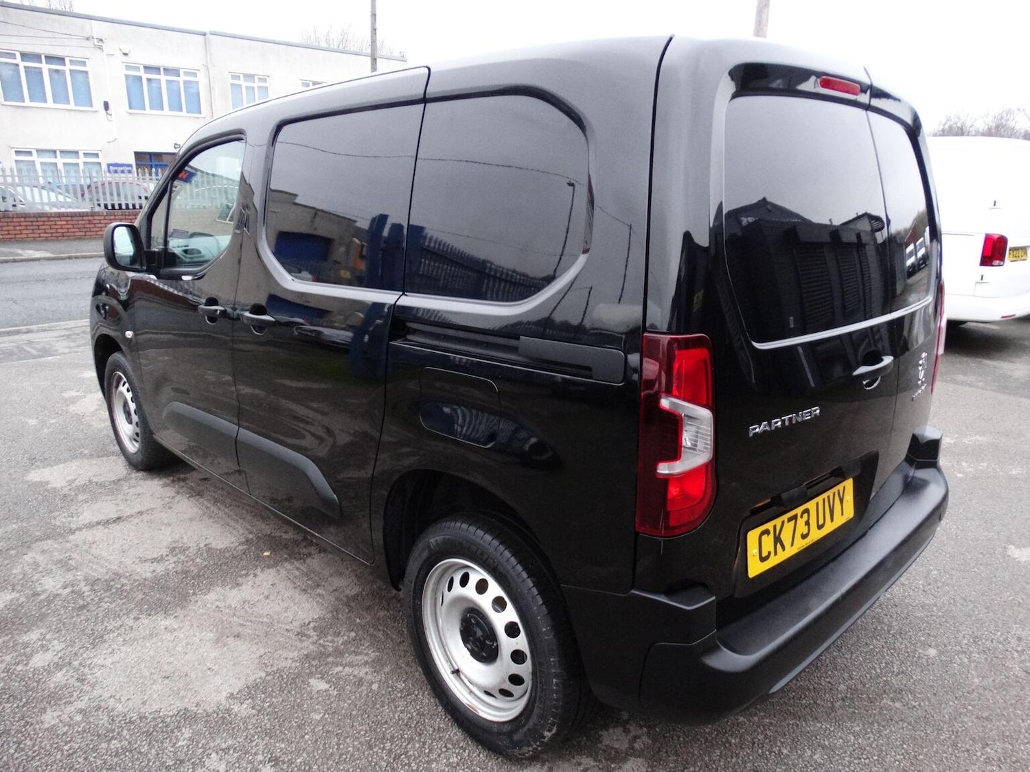 Used Peugeot Partner 2023 for sale - 77033102: Photo 6