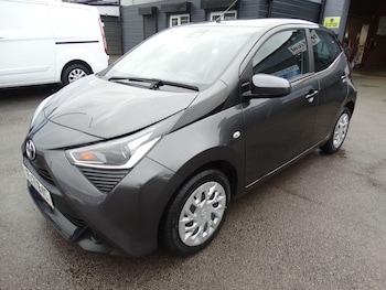 Toyota - AYGO