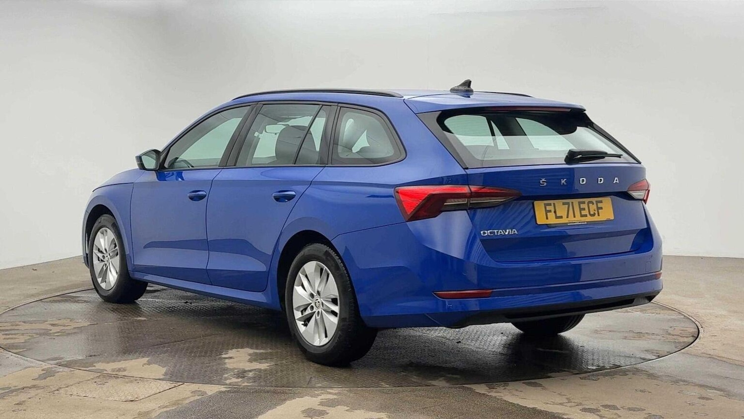 Used Skoda Octavia 2021 for sale - 77077124: Photo 2