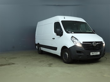 Vauxhall Movano feature image
