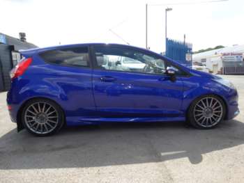 Used Ford Fiesta 2016 for sale - 74851876: Photo