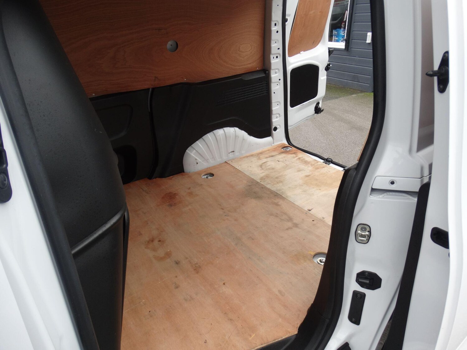 Used Vauxhall Combo 2023 for sale - 76457816: Photo 11