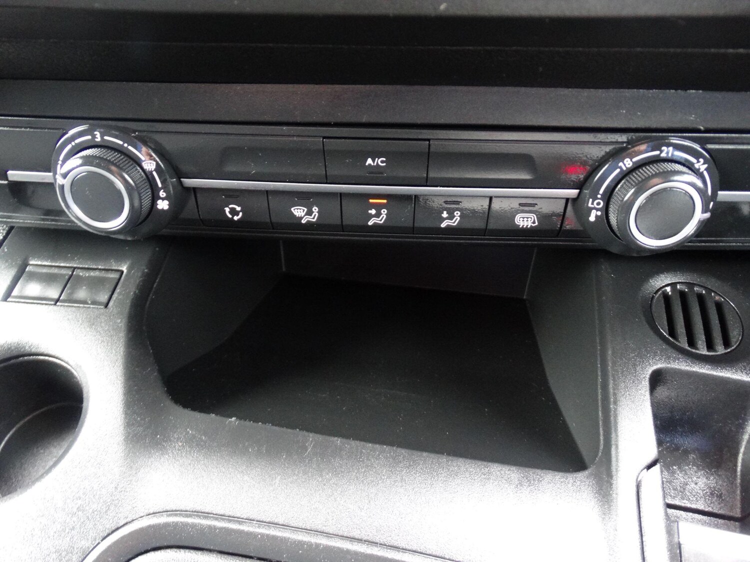 Used Vauxhall Combo 2023 for sale - 76457816: Photo 21