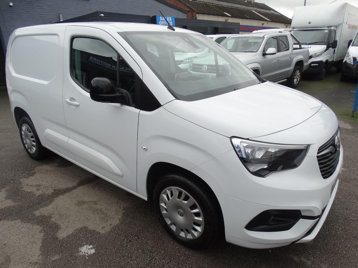 Used Vauxhall Combo 2023 for sale - 76457816: Photo 3