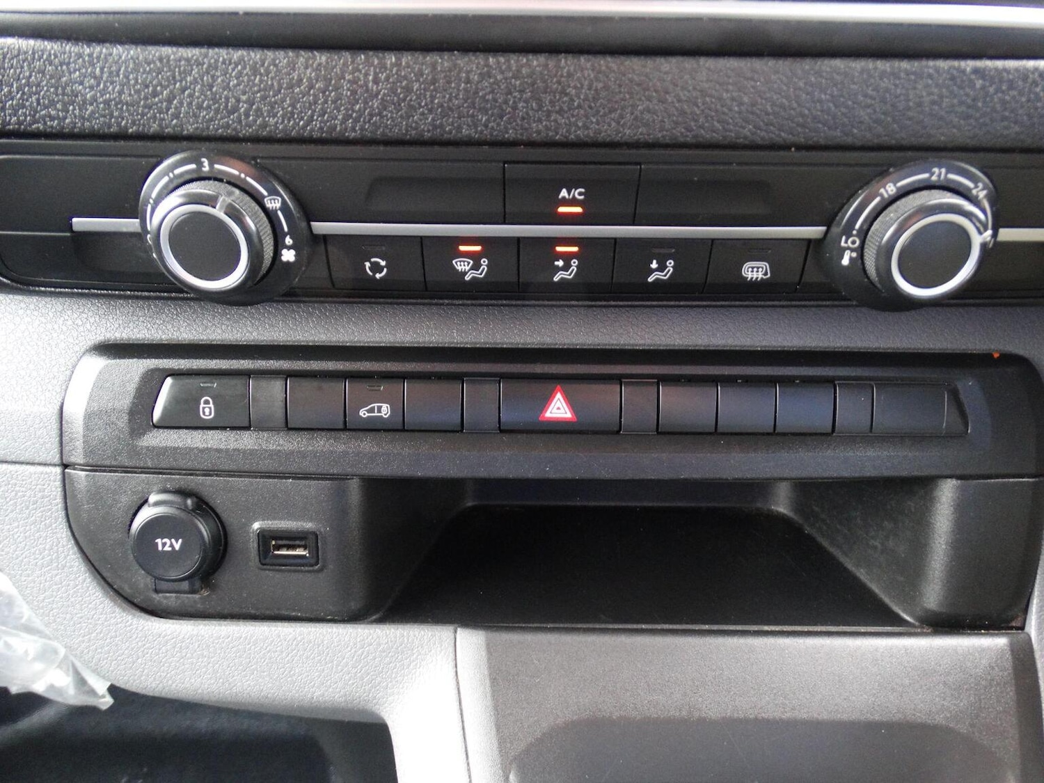 Used Vauxhall Vivaro 2020 for sale - 78045615: Photo 15