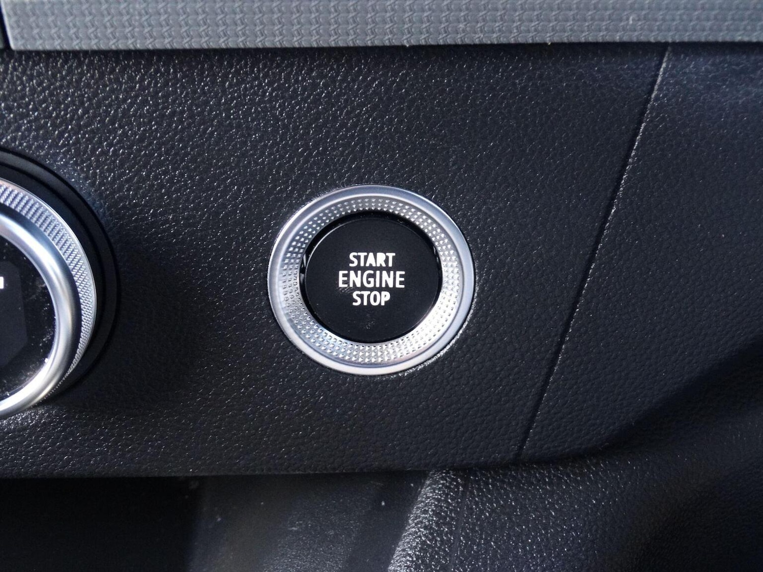 Used Nissan Other 2023 for sale - 77357346: Photo 32