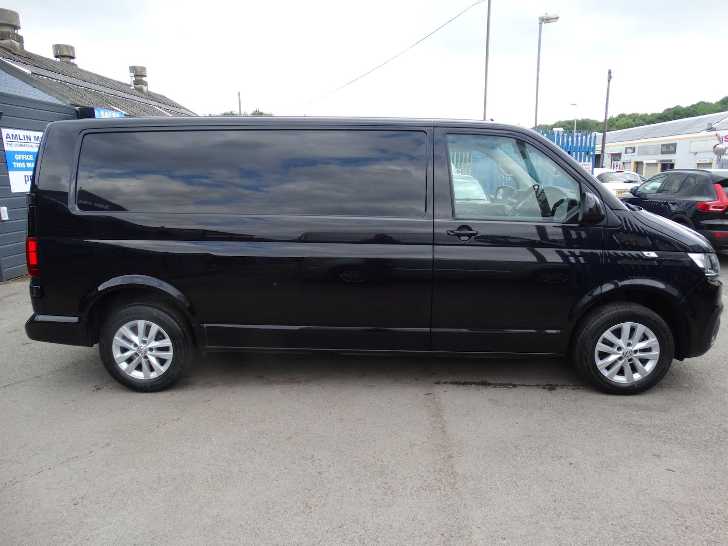 Used Volkswagen Transporter 2021 for sale - 76649598: Photo 4
