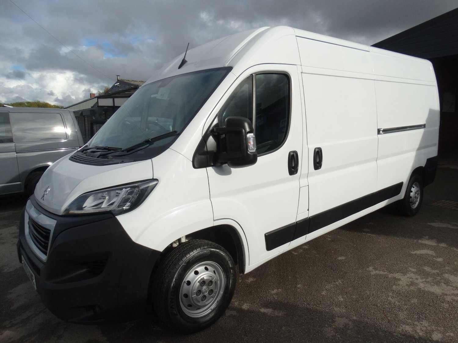 Used Peugeot Boxer 2022 for sale - 76649618: Photo 1