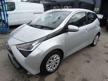Used Toyota AYGO 2022 for sale - 78545600: Photo