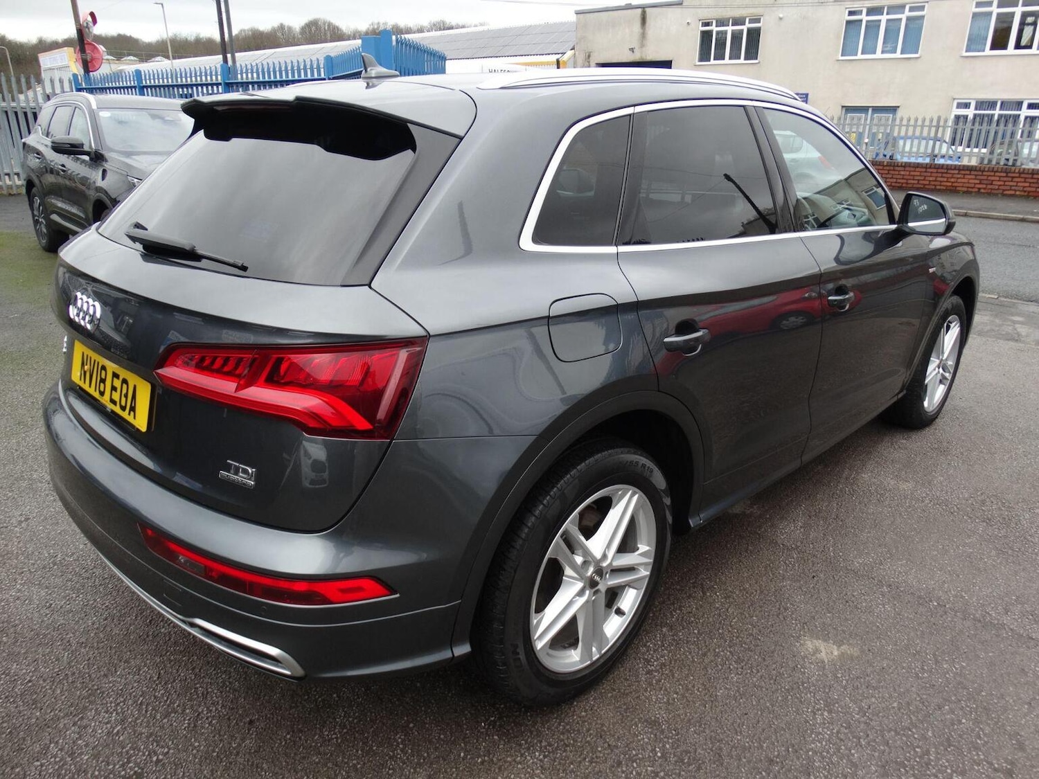 Used Audi Q5 2018 for sale - 77707240: Photo 8