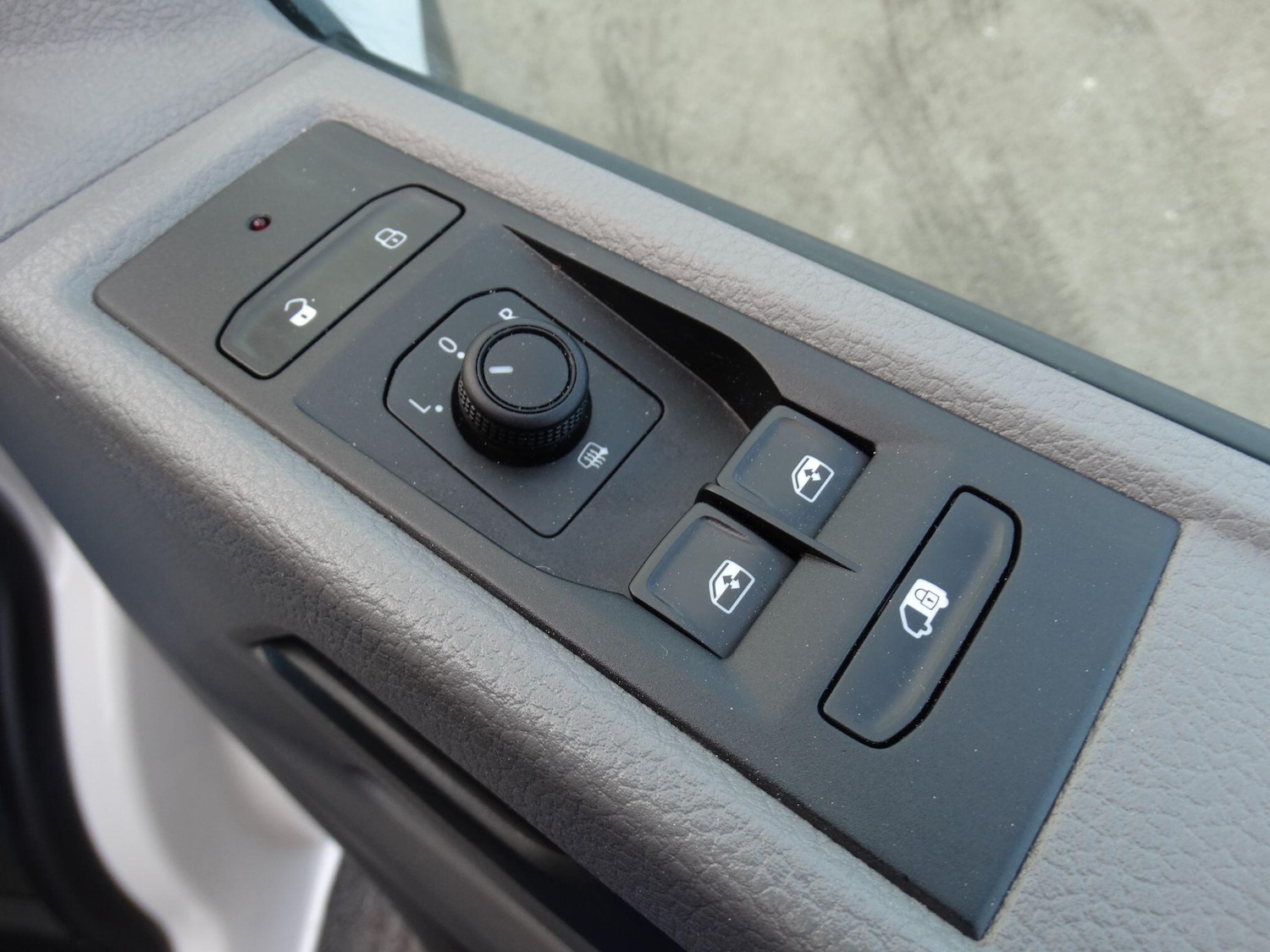 Used Volkswagen Transporter 2022 for sale - 76649606: Photo 23