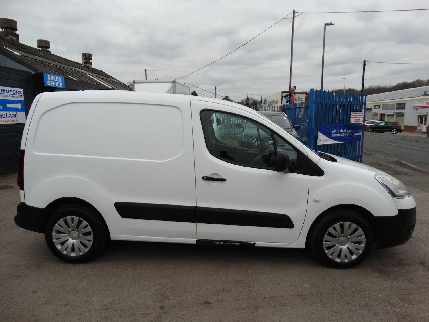 Used Citroen Berlingo 2013 for sale - 78098317: Photo 4