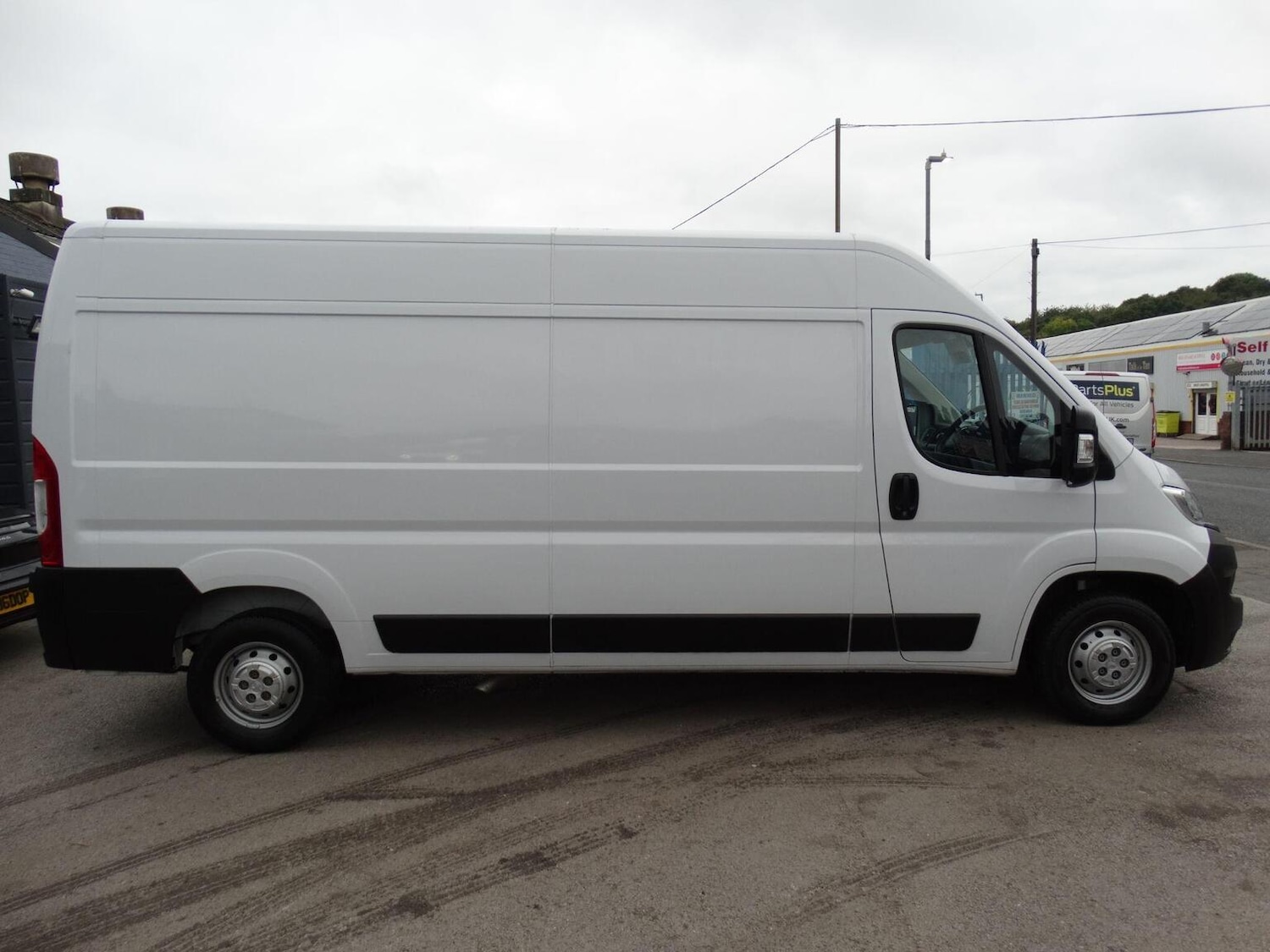 Used Vauxhall Movano 2023 for sale - 76896970: Photo 4
