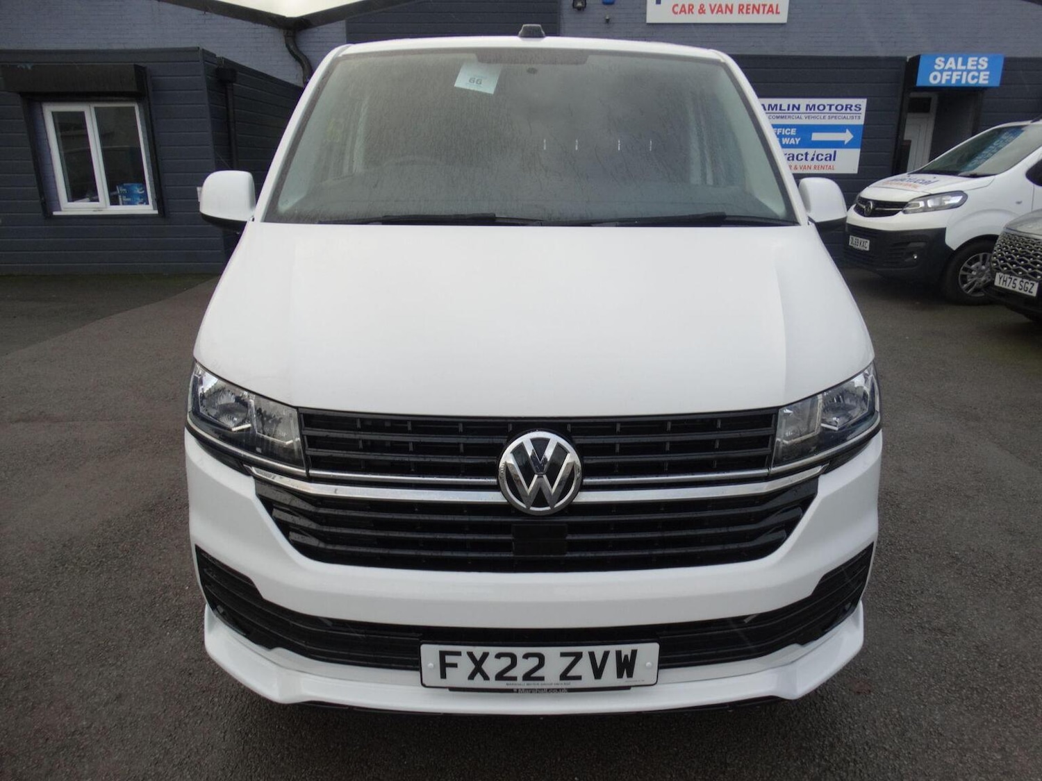 Used Volkswagen Transporter 2022 for sale - 76687129: Photo 2