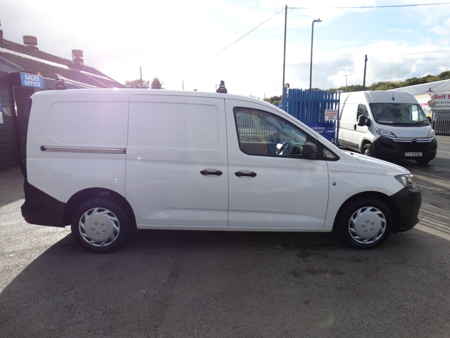 Used Volkswagen Caddy Maxi 2022 for sale - 76246954: Photo 4