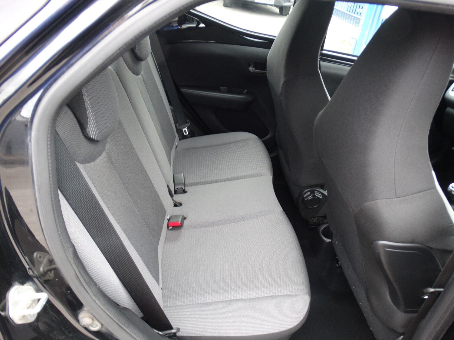 Used Toyota AYGO 2021 for sale - 76306804: Photo 12