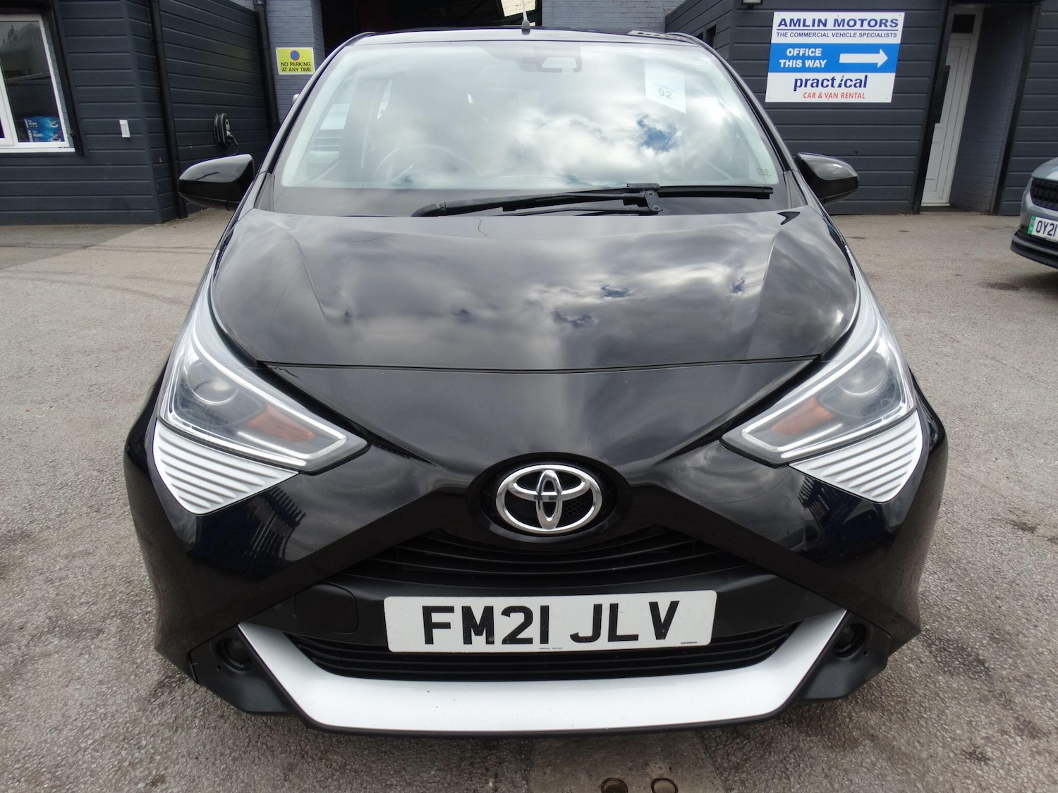 Used Toyota AYGO 2021 for sale - 76306804: Photo 2