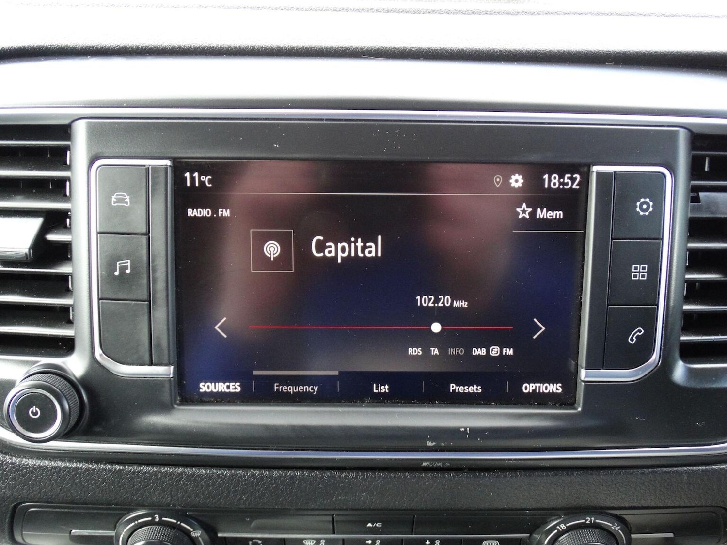 Used Vauxhall Vivaro 2020 for sale - 78070308: Photo 17