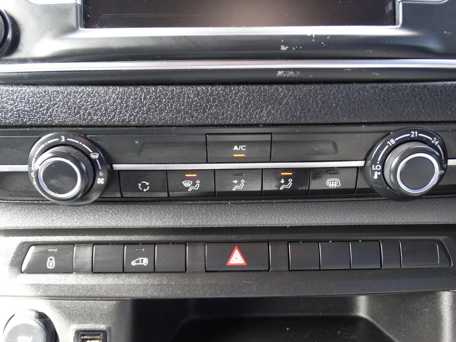 Used Vauxhall Vivaro 2020 for sale - 78070308: Photo 22