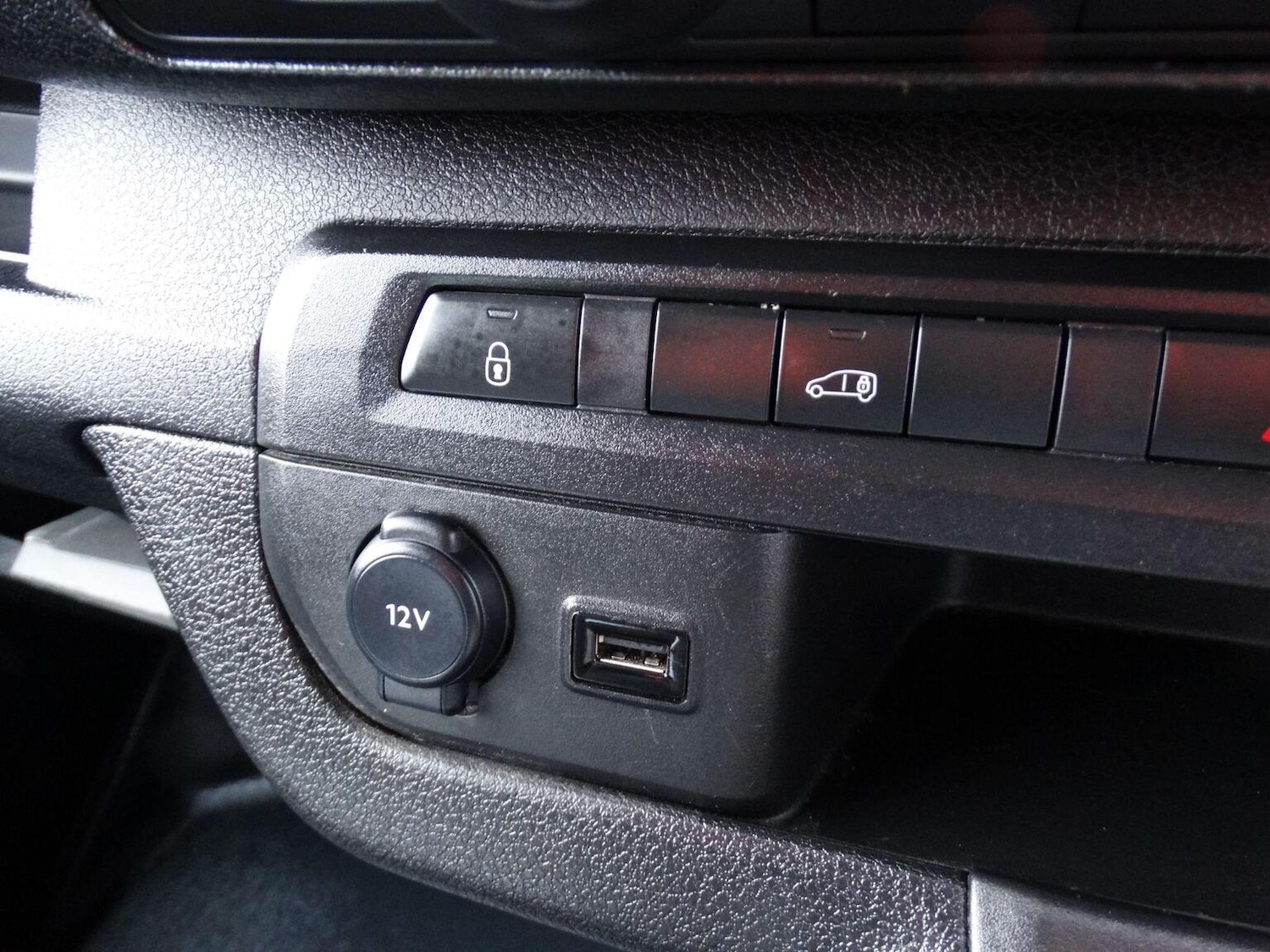 Used Vauxhall Vivaro 2023 for sale - 77277395: Photo 26