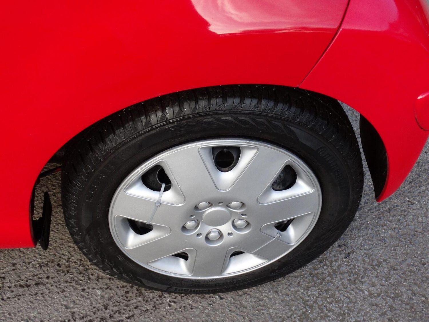 Used Toyota AYGO 2009 for sale - 77721388: Photo 25