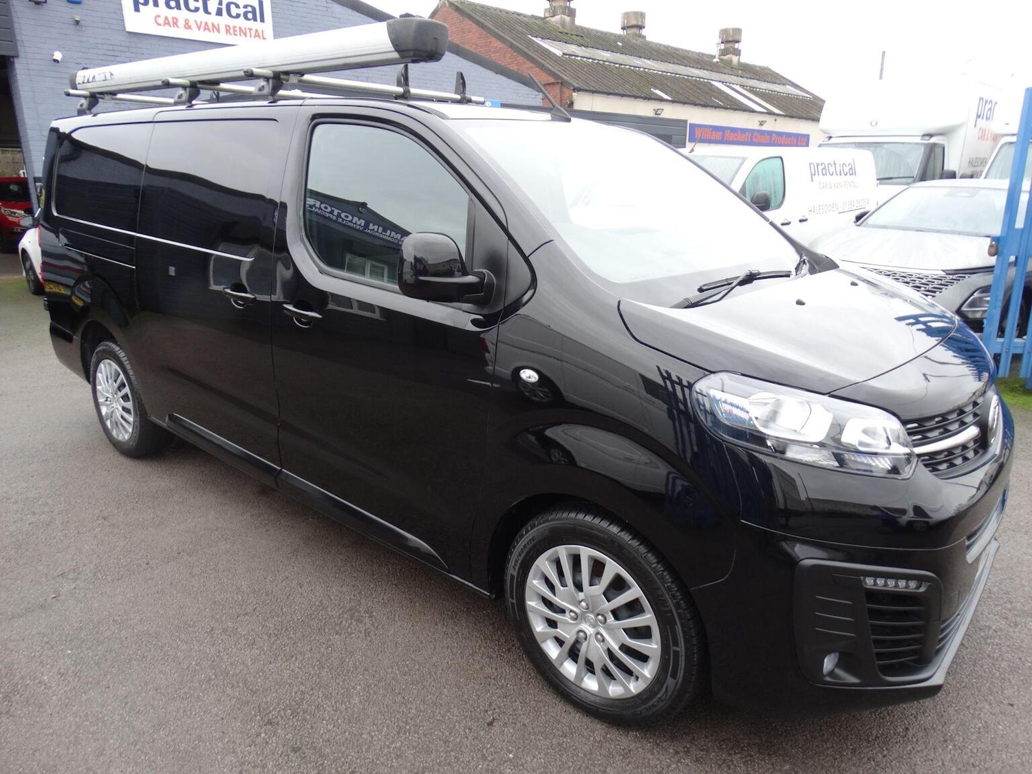 Used Vauxhall Vivaro 2024 for sale - 77213461: Photo 3