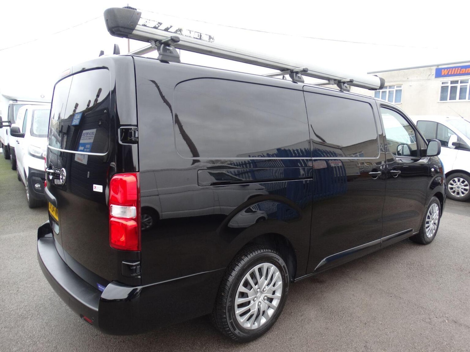 Used Vauxhall Vivaro 2024 for sale - 77213461: Photo 6