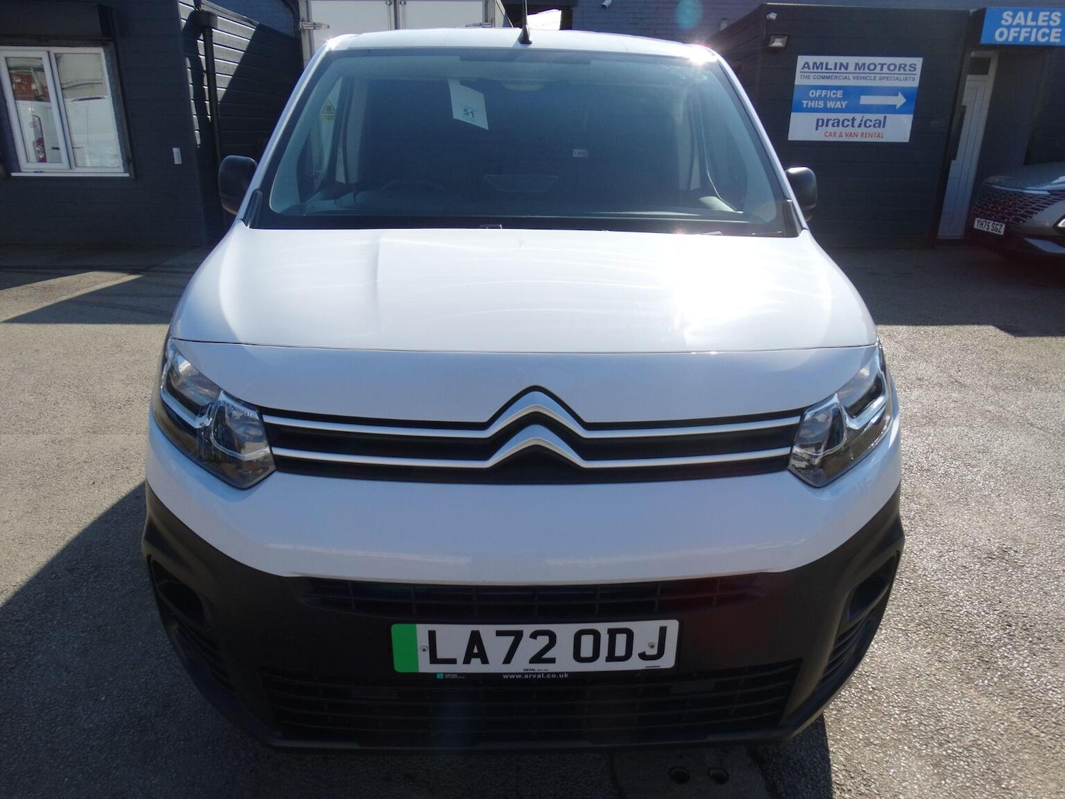 Used Citroen Berlingo 2023 for sale - 78031721: Photo 2