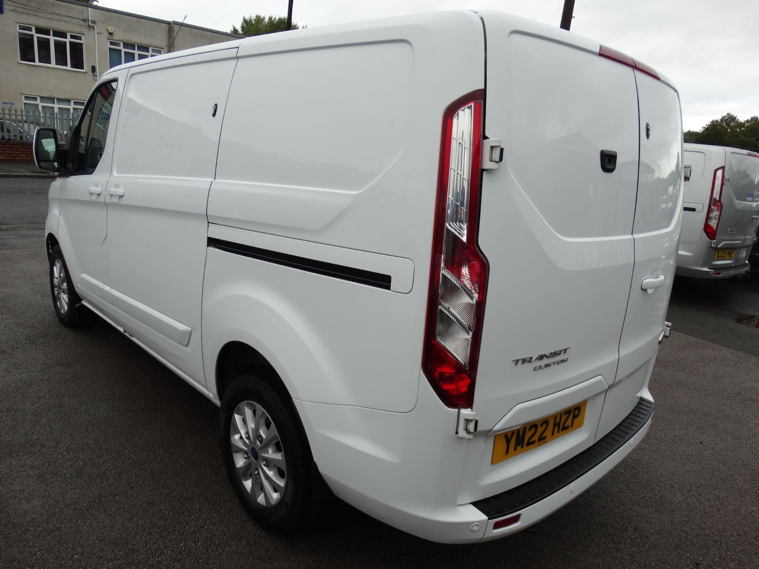 Used Ford Transit Custom 2022 for sale - 75990472: Photo 8