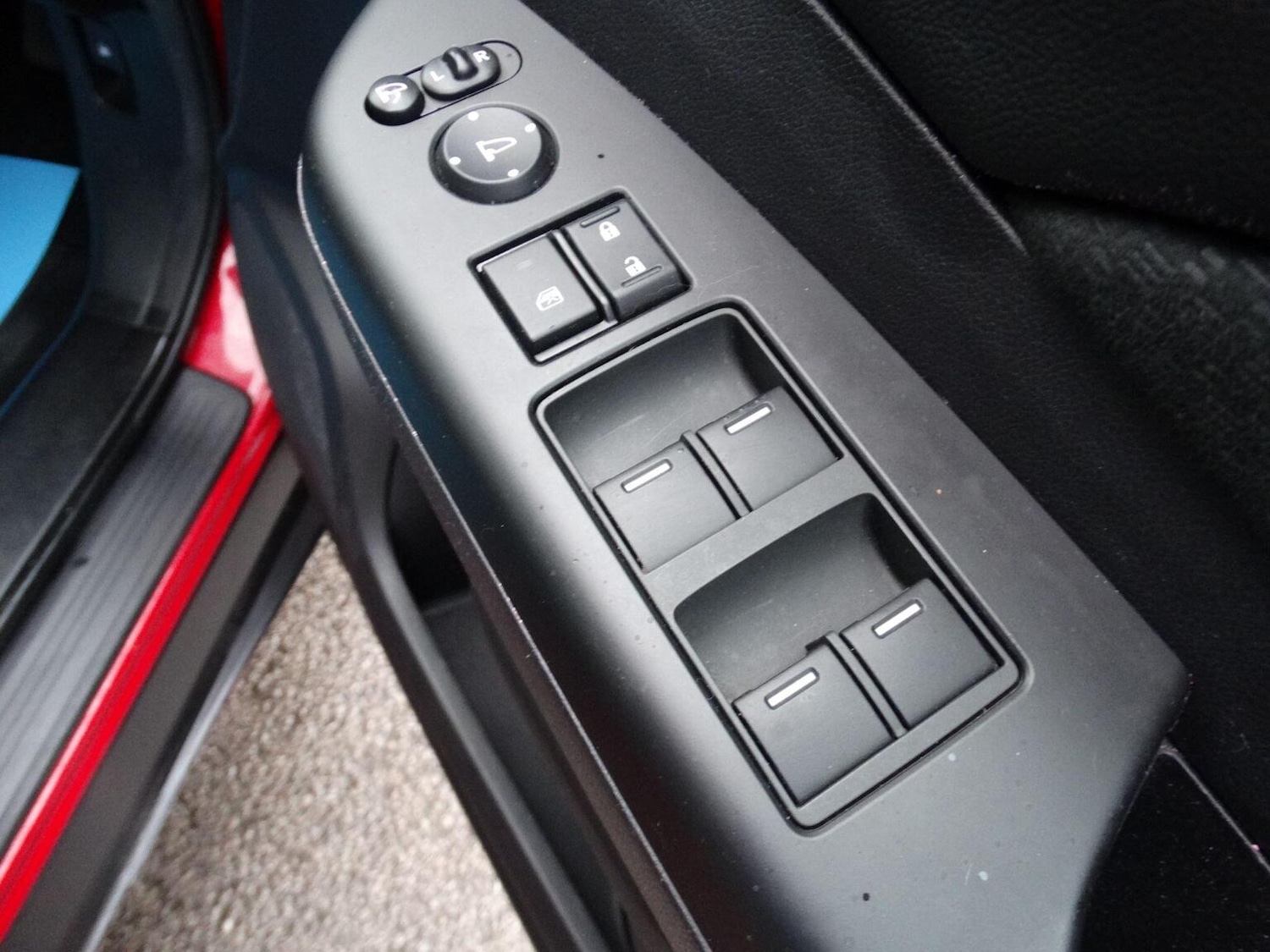 Used Honda CR-V 2016 for sale - 77173194: Photo 28