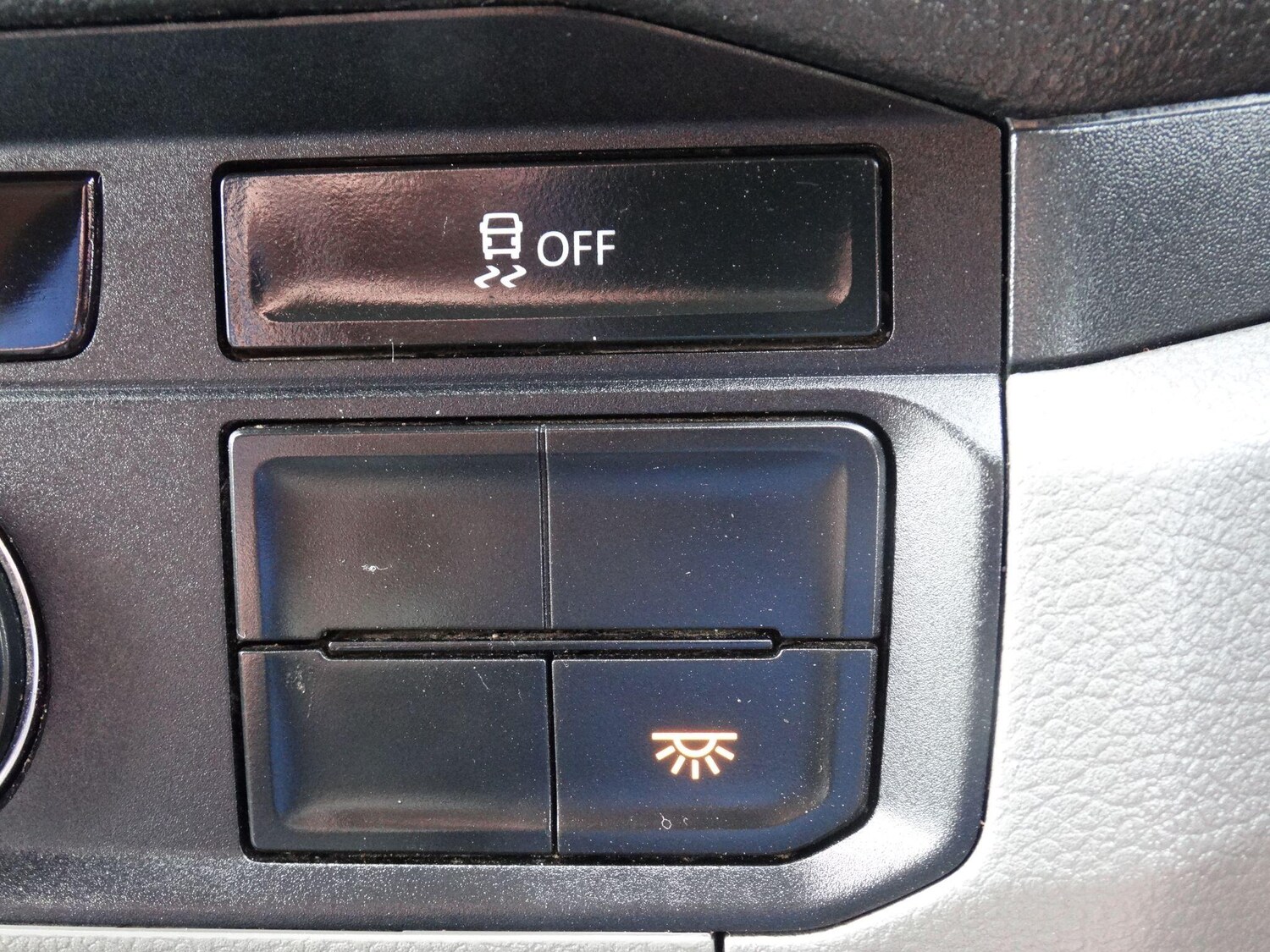 Vehicle 32