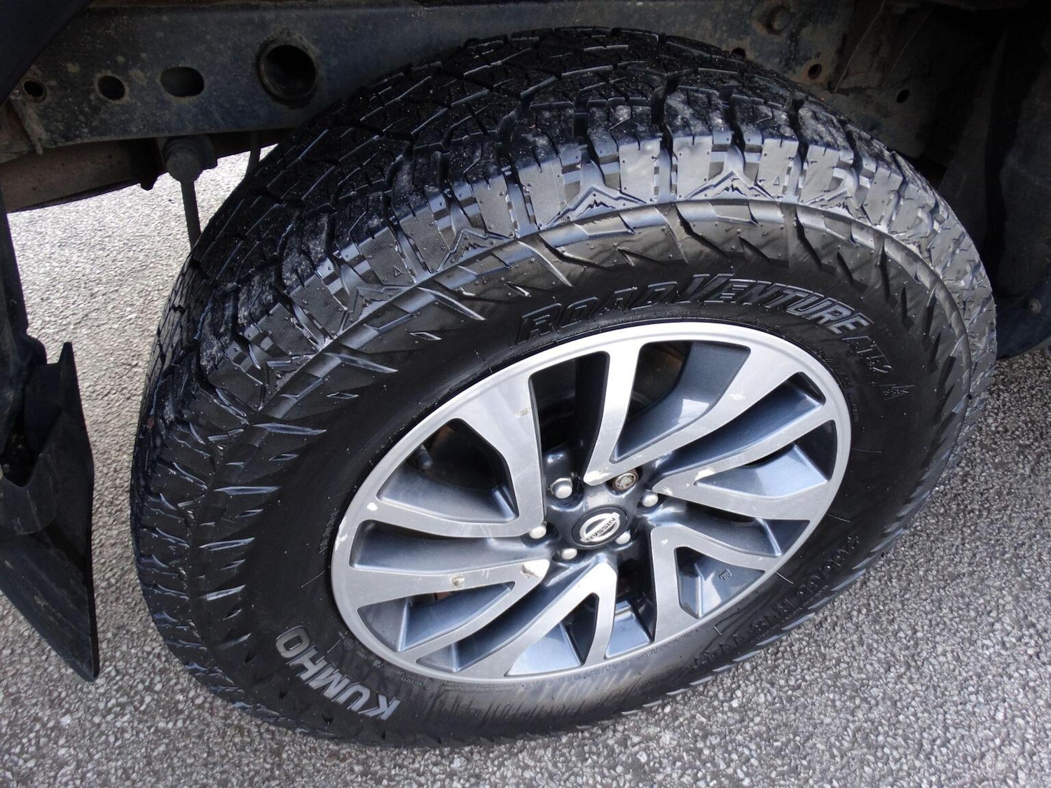 Used Nissan Navara 2018 for sale - 77264392: Photo 38