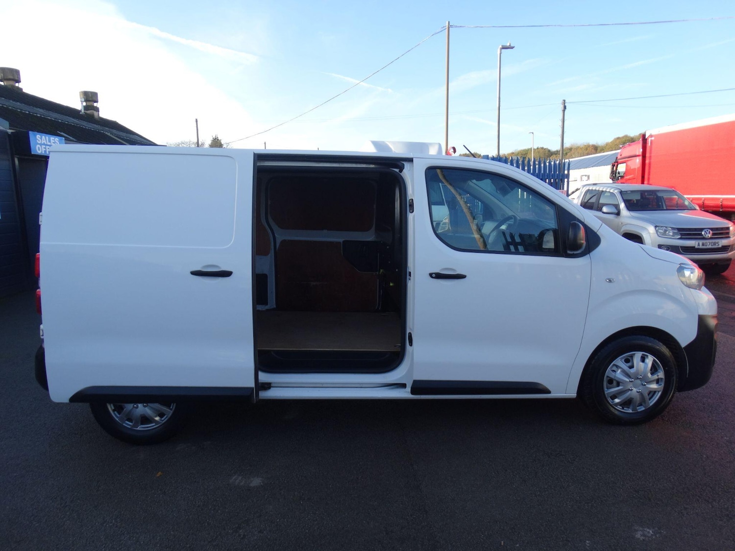 Used Peugeot Expert 2020 for sale - 76561308: Photo 11