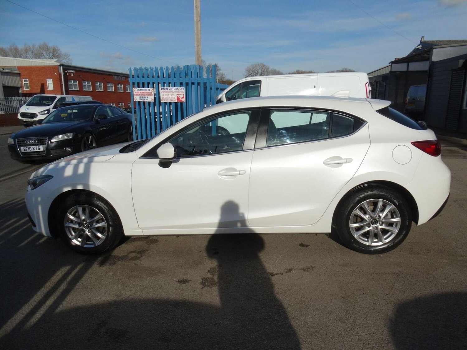 Used Mazda Mazda3 2015 for sale - 77656203: Photo 5