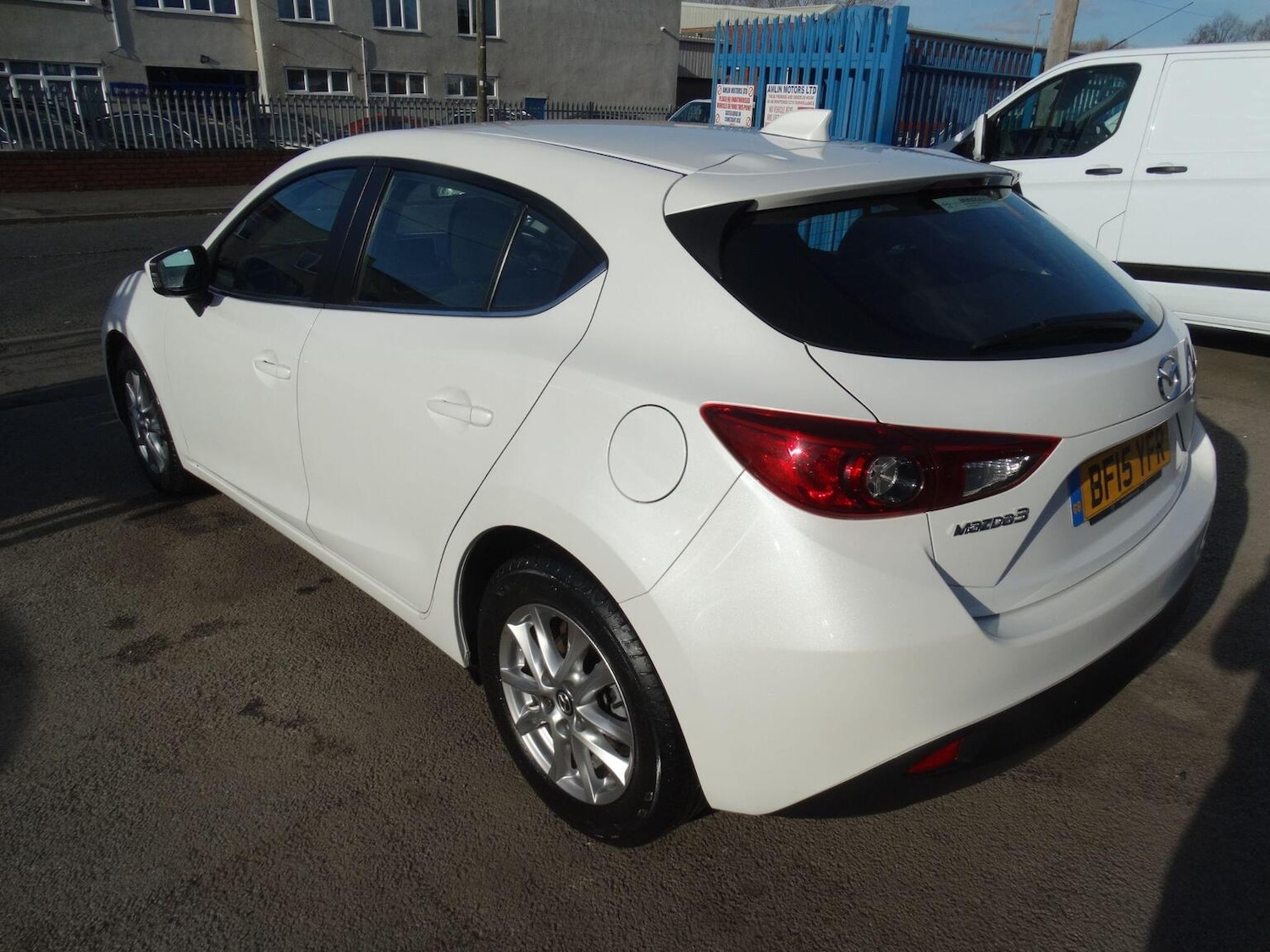 Used Mazda Mazda3 2015 for sale - 77656203: Photo 6