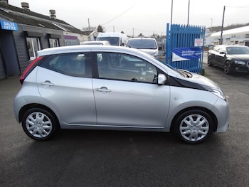Used Toyota AYGO 2022 for sale - 77385328: Photo
