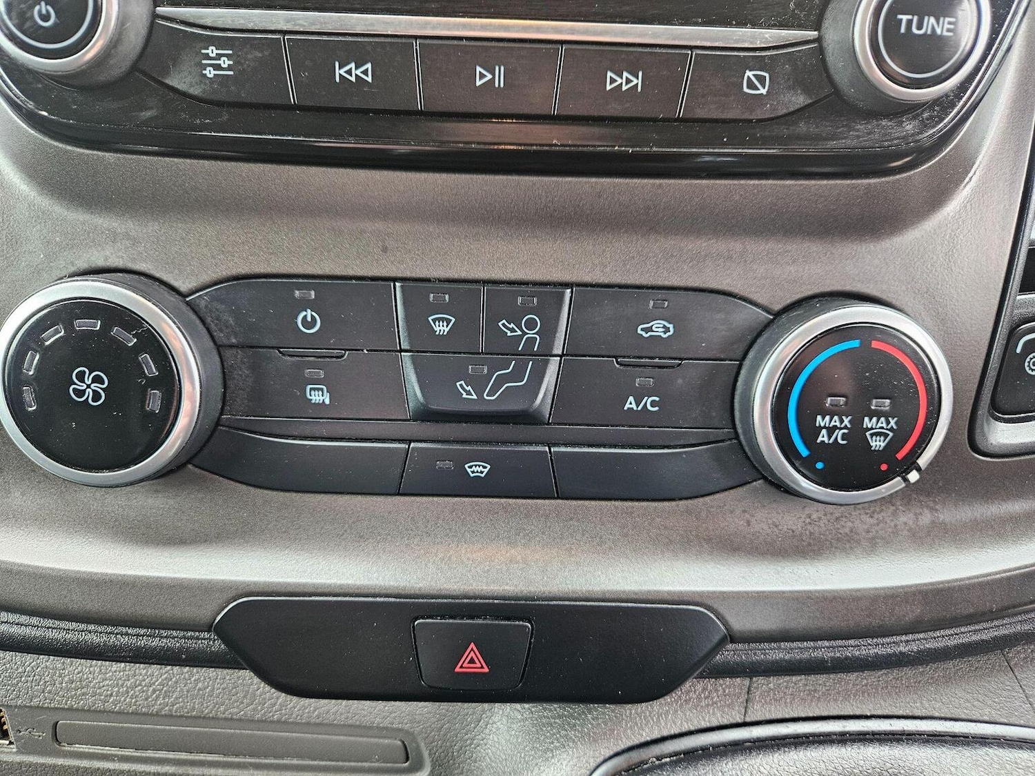 Used Ford Transit Custom 2022 for sale - 76649631: Photo 21