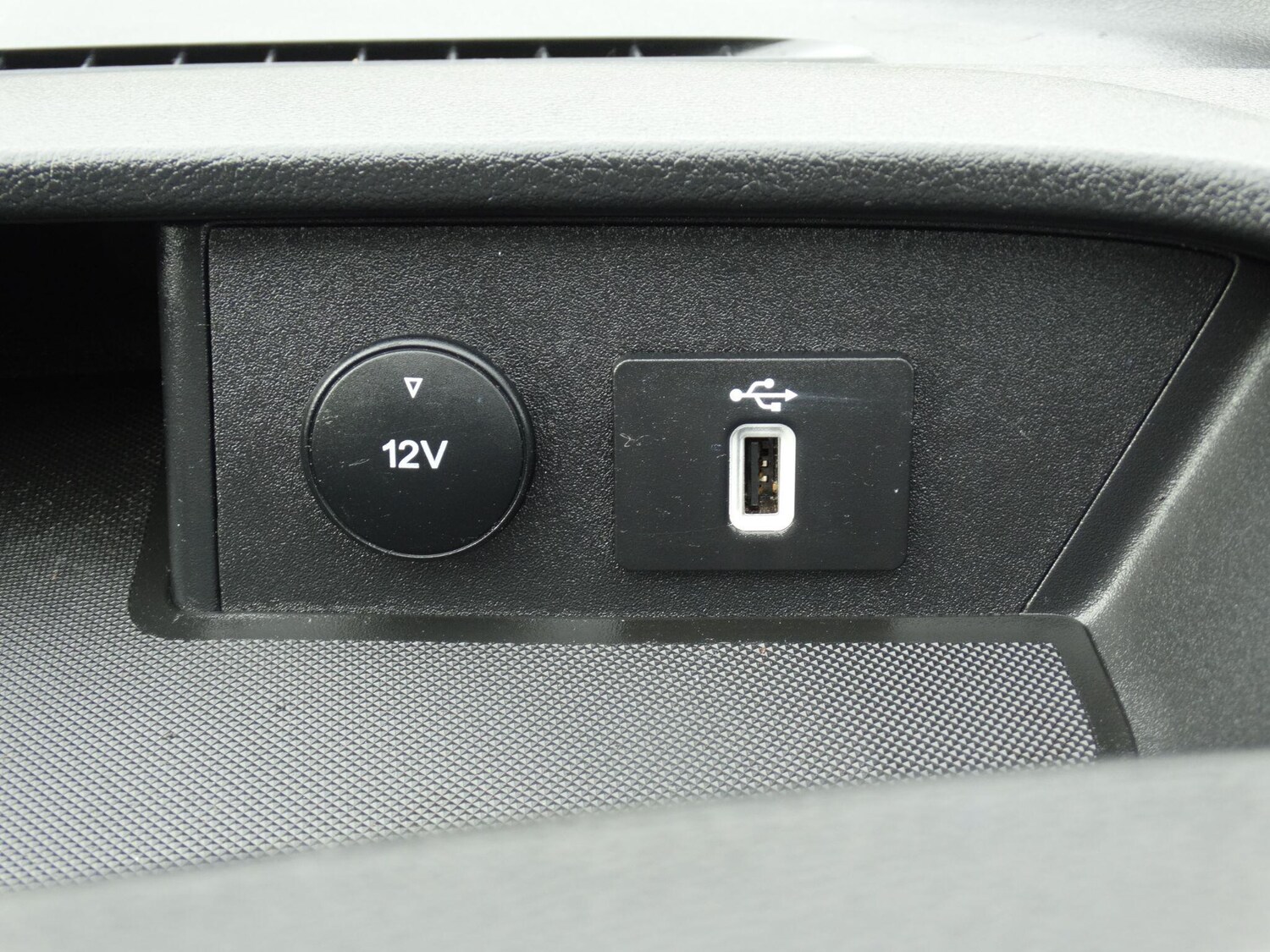 Used Ford Transit Custom 2019 for sale - 76109153: Photo 27