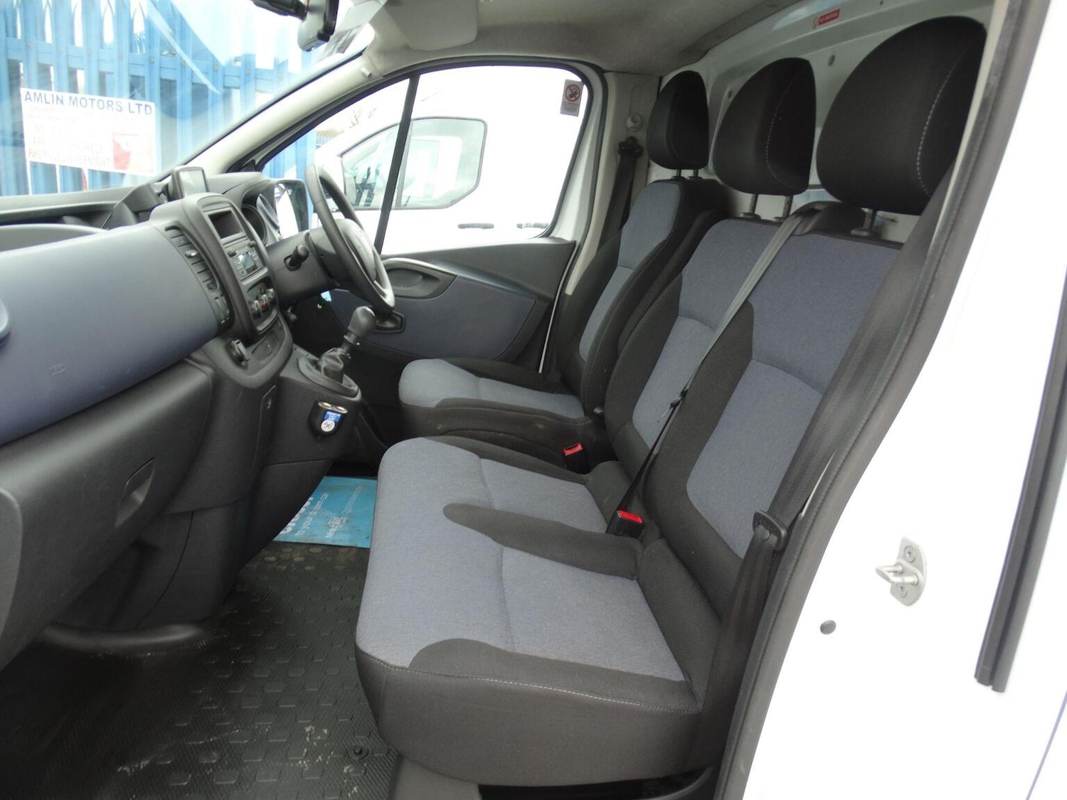 Used Vauxhall Vivaro 2018 for sale - 77681879: Photo 10
