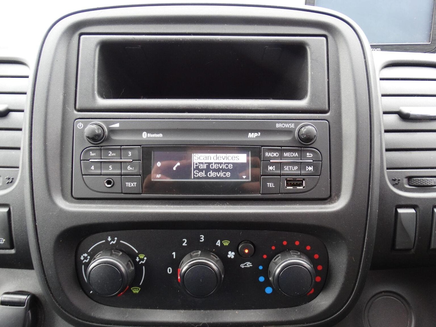 Used Vauxhall Vivaro 2018 for sale - 77681879: Photo 19