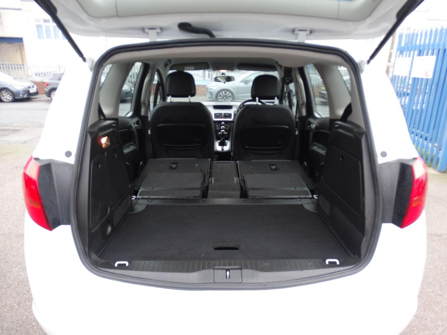 Used Vauxhall Meriva 2016 for sale - 77423521: Photo 17