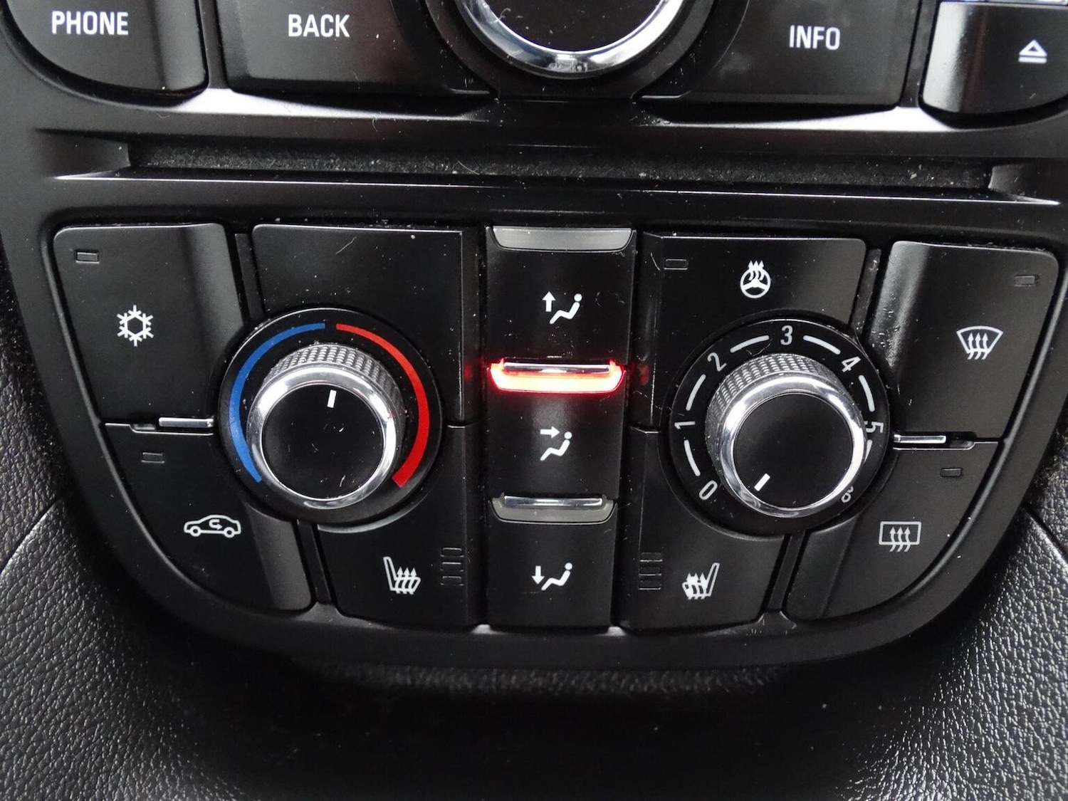 Used Vauxhall Meriva 2016 for sale - 77423521: Photo 26