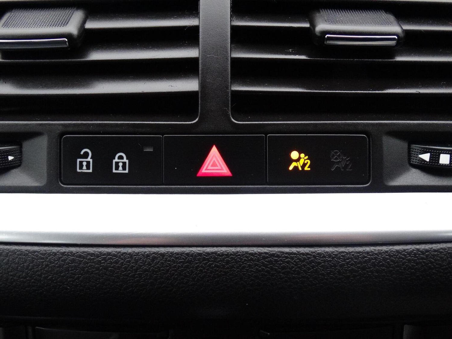 Used Vauxhall Meriva 2016 for sale - 77423521: Photo 34