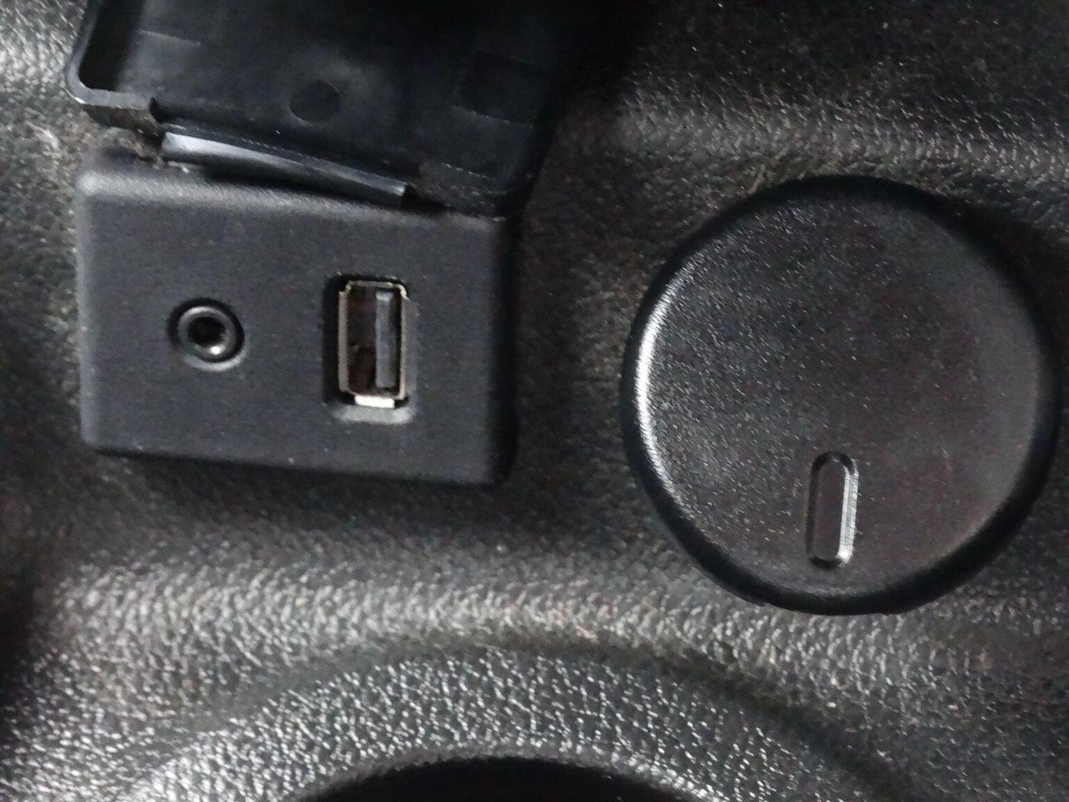 Used Vauxhall Meriva 2016 for sale - 77423521: Photo 35