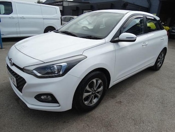 Used Hyundai i20 2019 for sale - 79222918: Photo